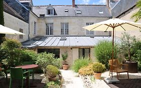 Hotel De Biencourt